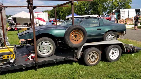 The Barn Finds and Project Cars of Corvettes at Carlisle