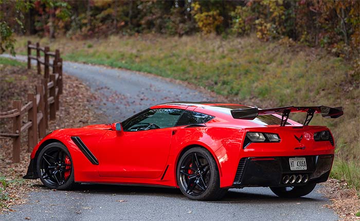Motor Authority Calls the 2019 Corvette ZR1 the Best Car to Buy 2019