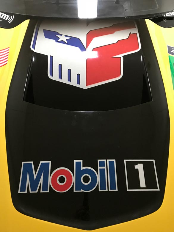 [PIC] Sneak Peek at Corvette Racing's 2018 Race Livery Features a Patriotic Jake