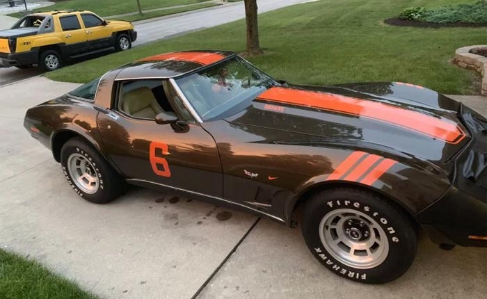 [PICS] Feelin' Dangerous: Cleveland Browns Fan Gives His 1979 Corvette a Makeover
