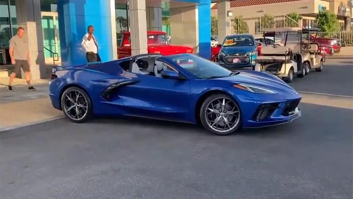 [VIDEO] 2020 Corvette Revs Engine and Demontrates Folding Mirrors and Front End Lift System