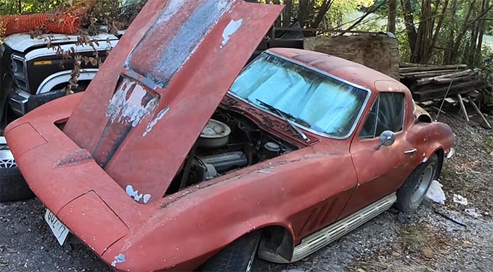 [VIDEO] 1966 Corvette Barn Find with a 327 'Mouse' Motor