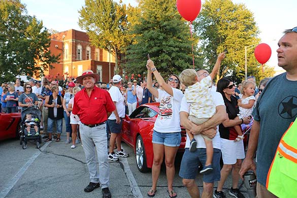 [PICS] Corvette Funfest 2019: Mike Yager Returns to His Hometown, Brings 100s of Corvettes with Him