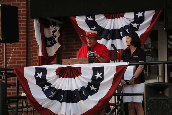 [PICS] Corvette Funfest 2019: Mike Yager Returns to His Hometown, Brings 100s of Corvettes with Him