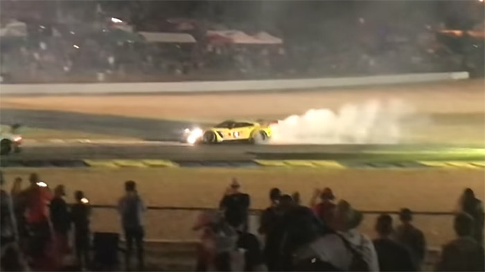 [VIDEO] The Corvette C7.R Leaves a Smokey Burnout for Fans After Its Final Race