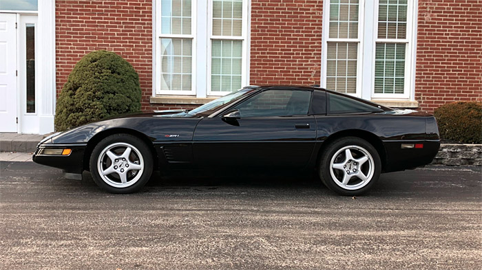 Corvette Values: 1995 Corvette ZR-1 Sells for $16,500 at Mecum Kissimmee