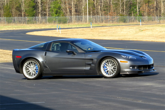 Corvettes for Sale: 400-Mile 2009 Corvette ZR1