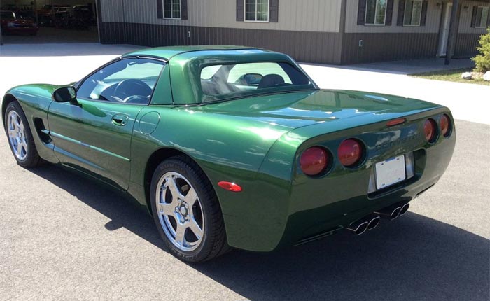 Corvettes on Craigslist: 1998 Fairway Green C5 Convertible with a Power Hard Top