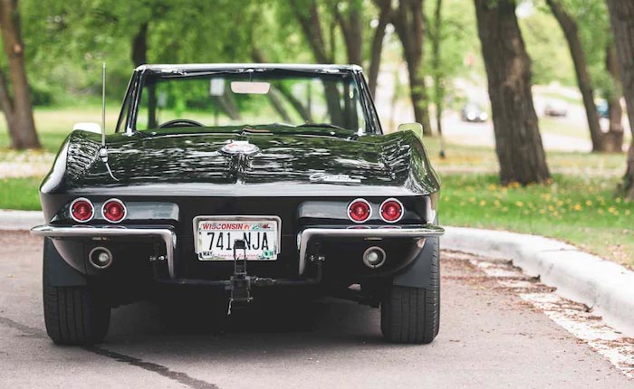 [RIDES] Steve Stone and His 1963 Corvette Have Traveled 582,000 Miles Together