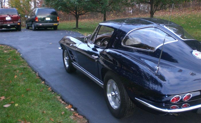 Corvettes for Sale: A 'Very Clean' 1963 Corvette Split-Window Barn Find