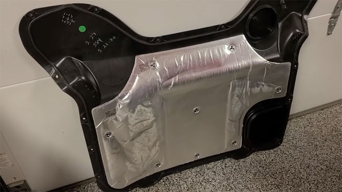 [VIDEO] First Look at the 2020 Corvette Convertible's LT2 Engine Bay