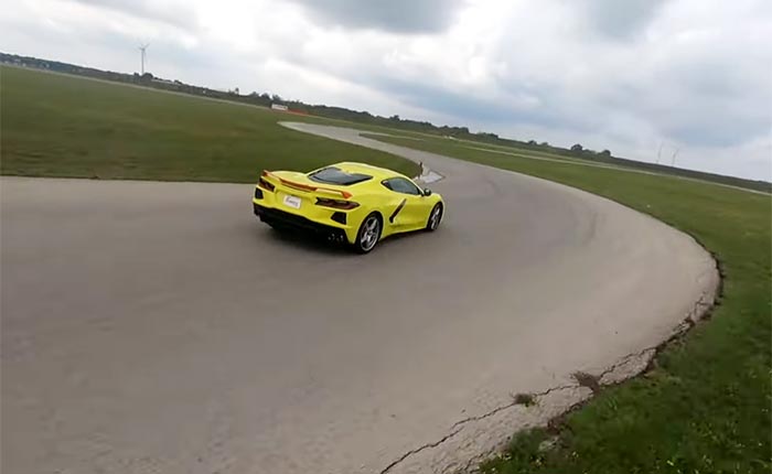 [VIDEO] Track Attack Canada Compares the C8 Corvette vs Lamborghini Huracan 580-2