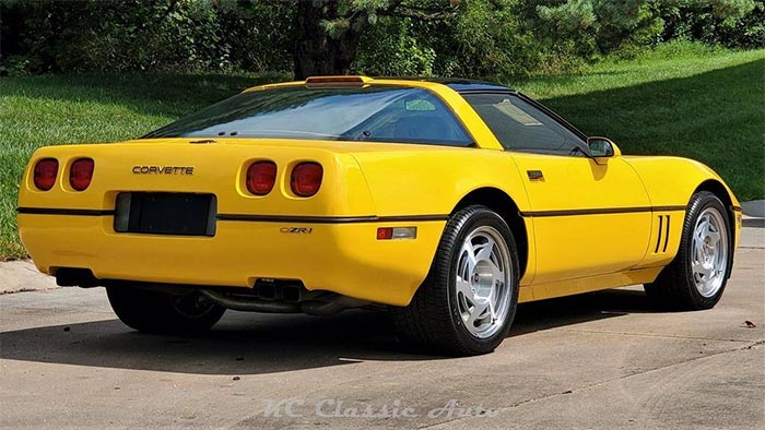 Corvettes for Sale: 160-mile Competition Yellow 1990 ZR-1