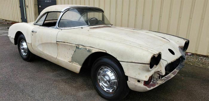 Corvettes on eBay: 1960 Corvette with Rare Power Convertible Top