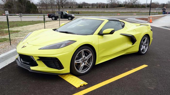 [PICS] 2020 Corvette Stingray Coupe in Accelerate Yellow