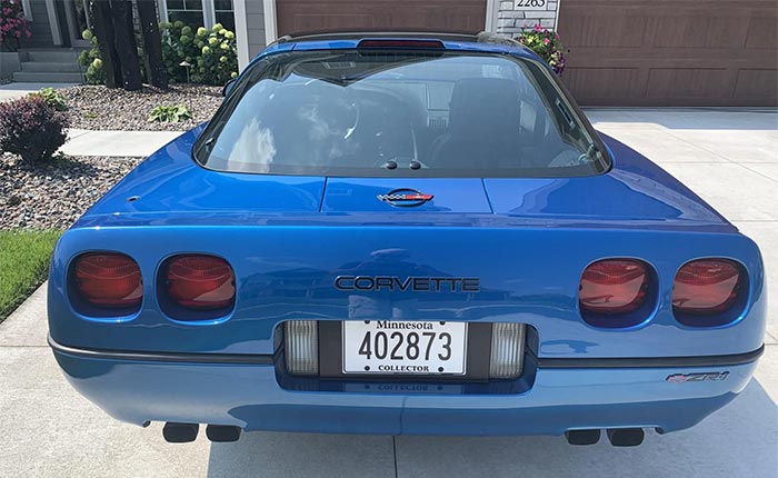 Corvettes for Sale: 1,000-Mile 1990 Corvette ZR-1 in Rare Quasar Blue