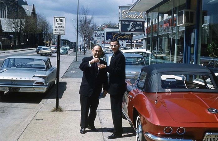 Corvettes for Sale: Honduras Maroon 1962 Corvette Roadster on BaT
