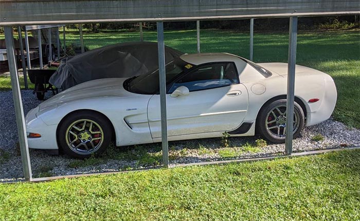 Corvettes for Sale: 2001 Corvette Z06 in Rare Speedway White Offered on Craigslist