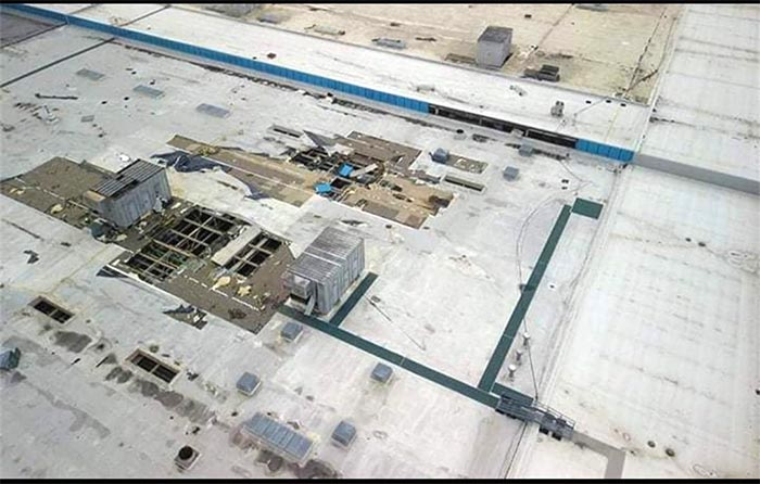 [PIC] Here is the Roof Damage at the Corvette Assembly Plant