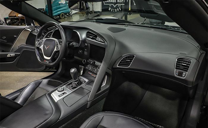 Corvettes for Sale: 2015 Corvette Z06 Convertible with 1400 Original Miles