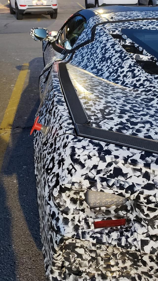 [SPIED] C8 Corvette E-Ray Hybrid Prototype Found in a Parking Lot