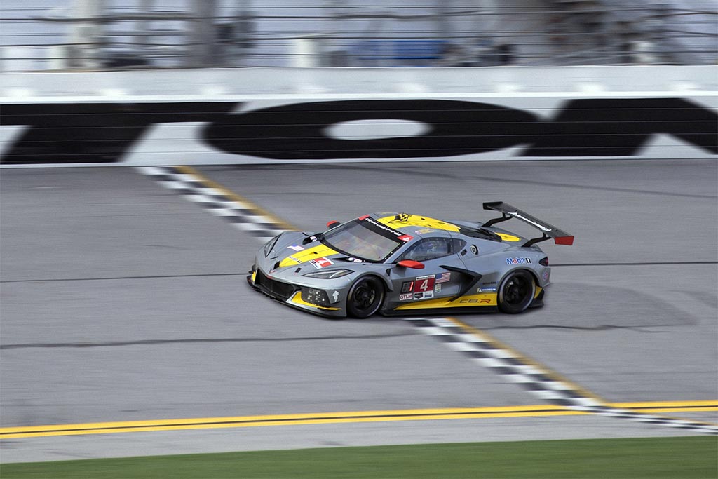 No. 4 Corvette C8.R
