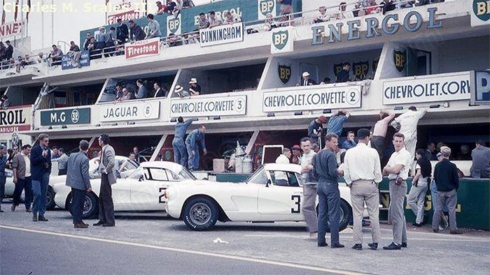 1960 Corvettes at the 24 Hours of Le Mans