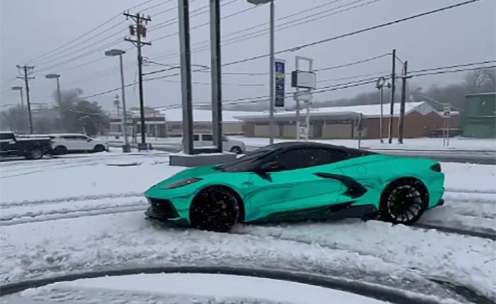 [VIDEO] Wrapped C8 Corvette Makes Snow Angels in Front of a Chevy Dealership
