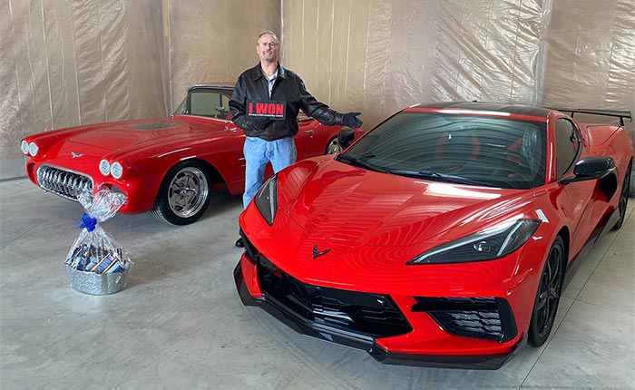 [PIC] The Winner of the 2020 Corvette Dream Giveaway Receives His New Corvettes