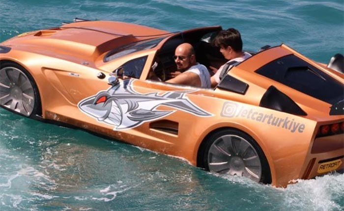 [VIDEO] C7 Corvette Inspired 'Jet Car' Takes to the Open Water