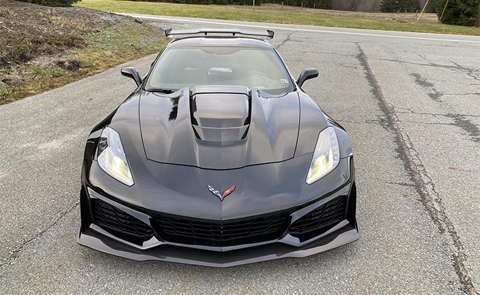 Corvettes for Sale: 65 Mile 2019 Corvette ZR1 Asks $200K