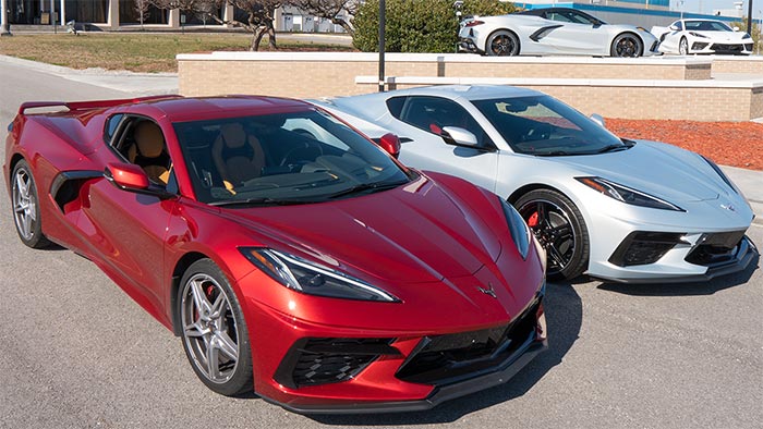 [VIDEO] A Closer Look at the 2021 C8 Corvettes in Red Mist and Silver Flare in the Sun