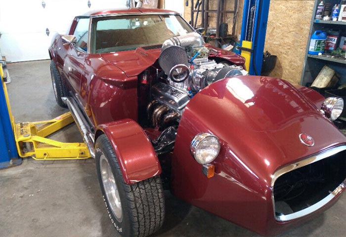 Corvettes for Sale: 1976 Corvette Shows Off Its Supercharged ZZ4 Crate Motor Through Custom Body