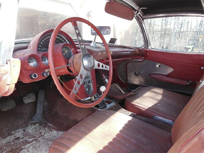 Corvettes for Sale: Inherited 1960 Corvette Barn Find