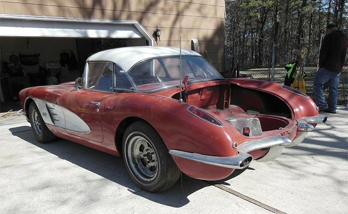 Corvettes for Sale: Inherited 1960 Corvette Barn Find