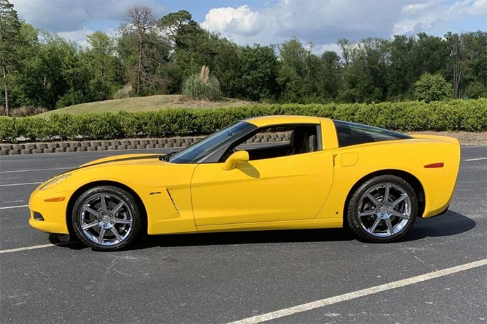 Corvettes for Sale: Hertz Special Edition 2008 Corvette ZHZ with 1,200 Miles