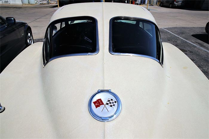 eBay Bidder Pays $129,995 for a 1963 Corvette Split Window in the Raw