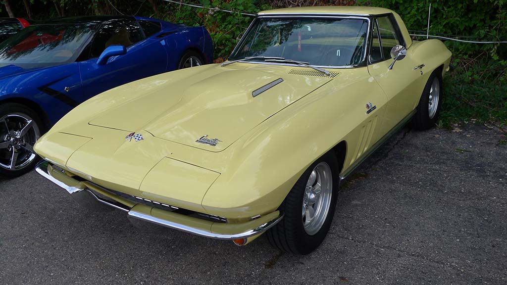 2021 Corvettes on Woodward