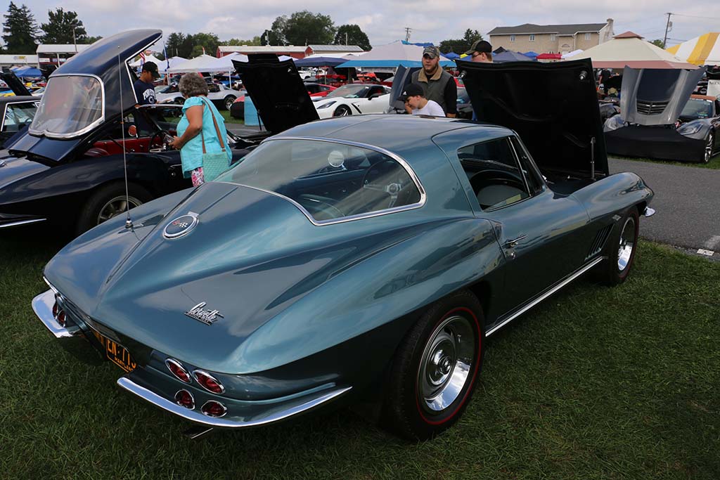 Midyear Monday - 2021 Corvettes at Carlisle Edition