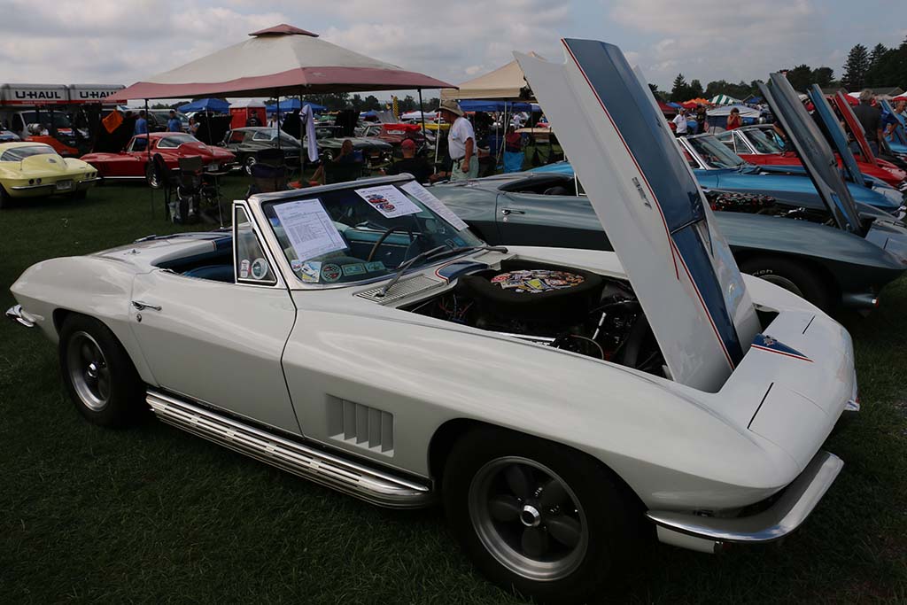 Midyear Monday - 2021 Corvettes at Carlisle Edition