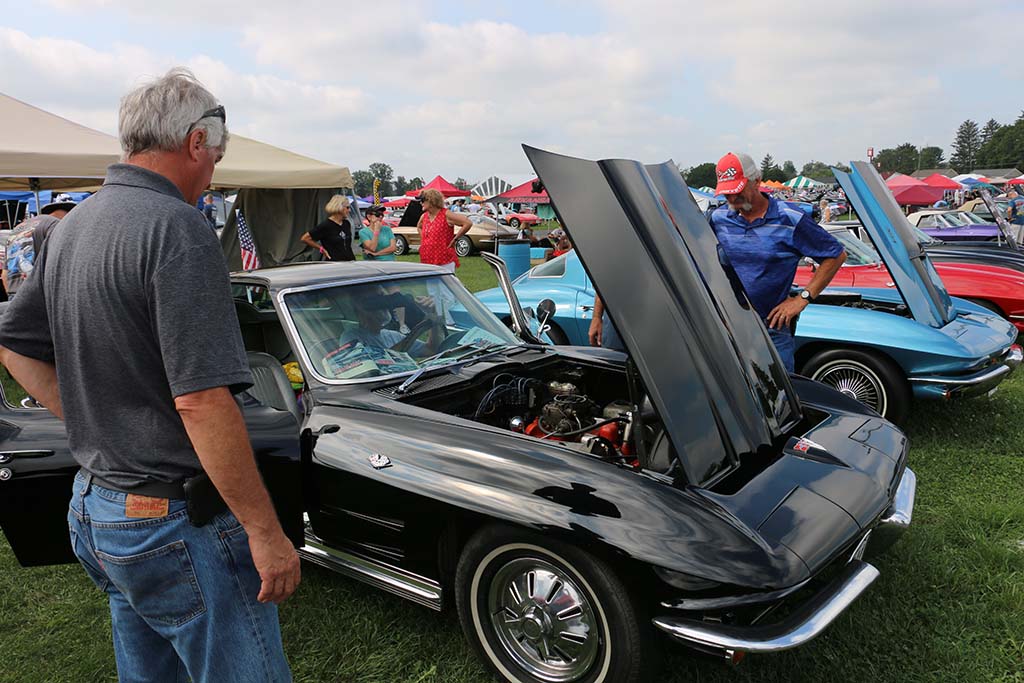 Midyear Monday - 2021 Corvettes at Carlisle Edition