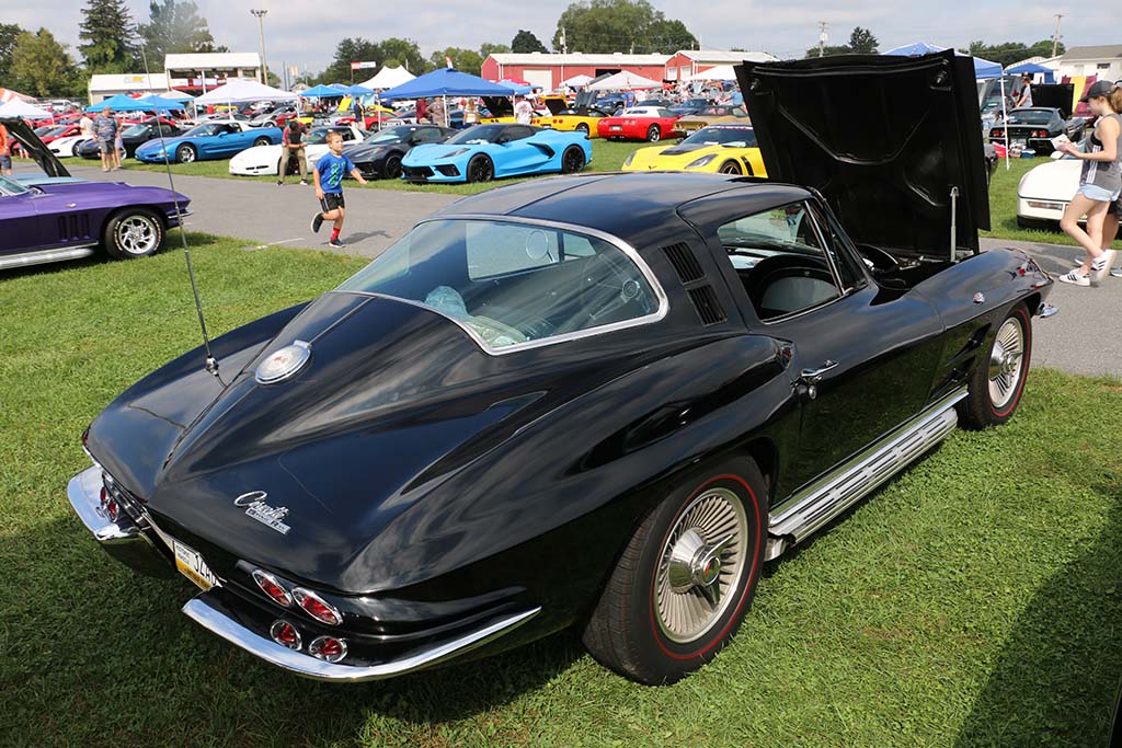 Midyear Monday - 2021 Corvettes at Carlisle Edition