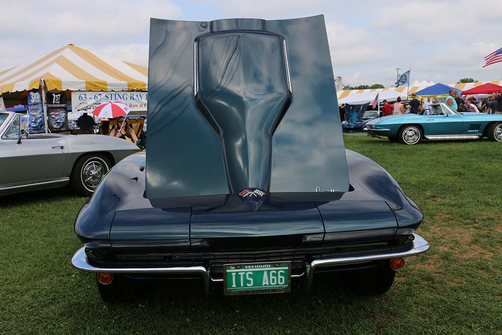 Midyear Monday - 2021 Corvettes at Carlisle Edition