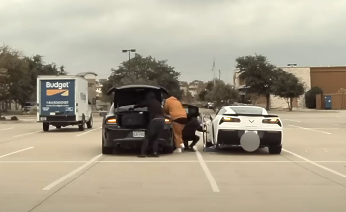 [STOLEN] Tesla Camera Captures Moment When a C7 Corvette Wheel is Stolen in Under 60 Seconds