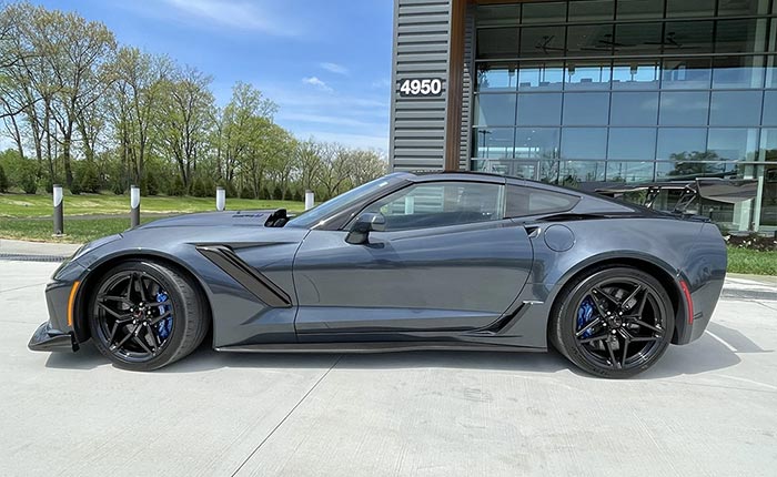 Corvettes for Sale: 1800-Mile 2019 Corvette ZR1 on Bring a Trailer