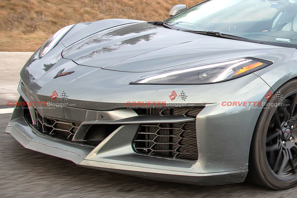 Corvette E-Ray Prototype Spied