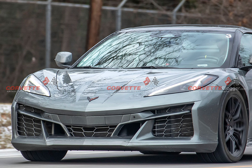 [SPIED] 2024 Corvette E-Ray Convertible in Hypersonic Gray Captured on the Street