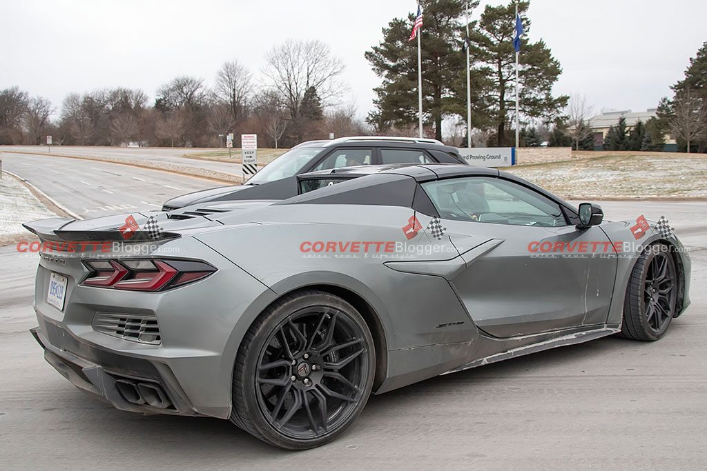 Corvette E-Ray Prototype Spied