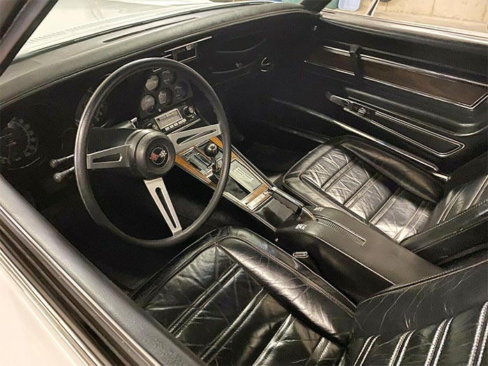 Corvettes for Sale: Rare 1972 Corvette LT1 with Factory A/C