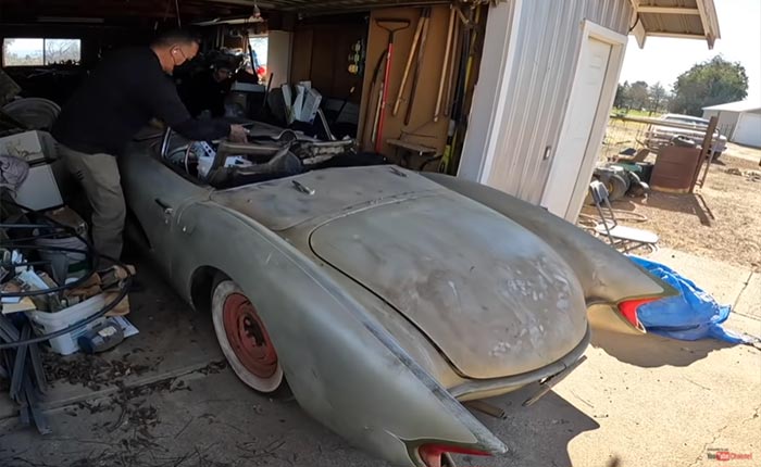[VIDEO] Custom 1957 Corvette Barn Find Hidden for 57 Years Makes Appearance at a Hot Rod Show